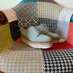 Jane and the Shoe Denim Chambray Oxford